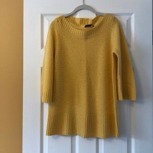 Classiques Entier Cashmere women’s sweater size M